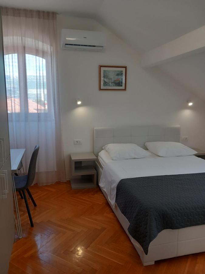 Marjan Apartment & Rooms Spalato Esterno foto